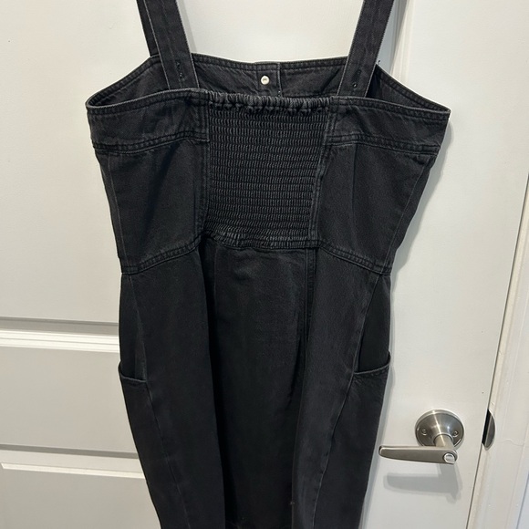 Levi’s Drea Denim Dress - Picture 7 of 7